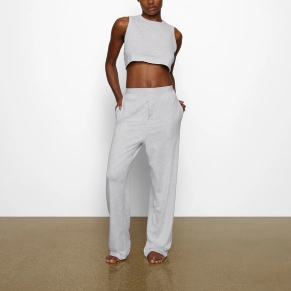 SKIMS NWT Boyfriend Loose Pant Light Heather Gray Comfy Elastic Waist Size XS - Picture 1 of 6